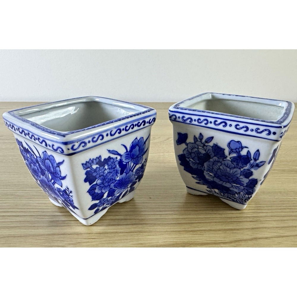 Unmarked Set of 2 Blue & White Floral Square Glossy Ceramic Planters 3 in